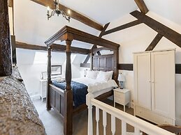 Compact Double Room