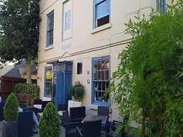 Compact Double Room