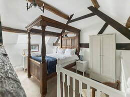 Compact Double Room