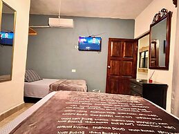 Hotel 305