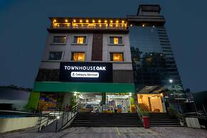 Townhouse Oak Ongc Crossway