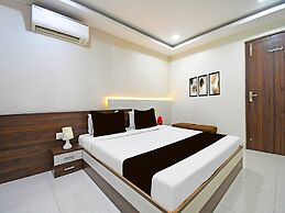 Super Townhouse Sahayogi Nagar Near Big Bazaar