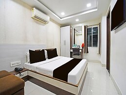 Super Townhouse Sahayogi Nagar Near Big Bazaar