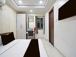 Super Townhouse Sahayogi Nagar Near Big Bazaar