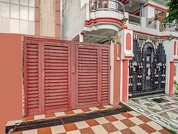 Super Hotel O Jankipuram Vikas Nagar