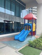 Spacious Living at Uptown Parksuites