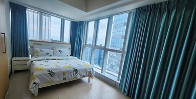 Spacious Living at Uptown Parksuites