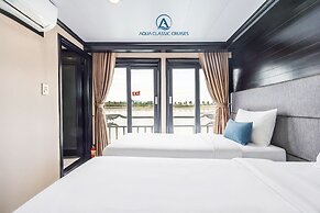 Aqua Classic Cruise