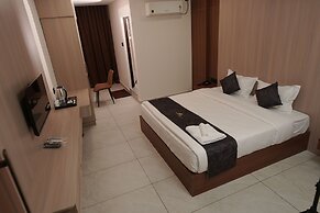 Empire Suites