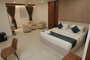 Empire Suites