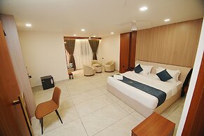 Empire Suites