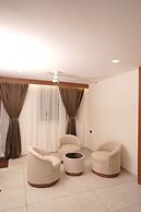Empire Suites