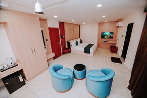 Empire Suites