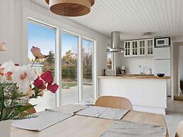 4 Star Holiday Home in Vaeggerlose