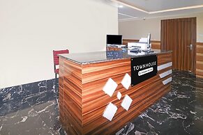 Super Townhouse Bank More Dhanbad