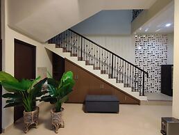 Nirvana House (Guest House Syari'ah)