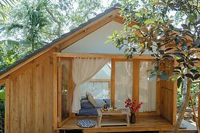 Harmony Botanical Garden Stay