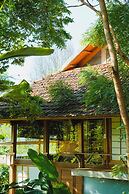 Harmony Botanical Garden Stay