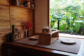 Harmony Botanical Garden Stay