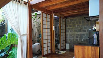 Harmony Botanical Garden Stay