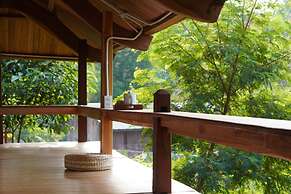 Harmony Botanical Garden Stay