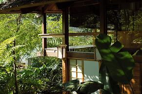 Harmony Botanical Garden Stay
