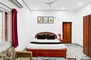 Super Hotel O Krishna Nagar Chowk
