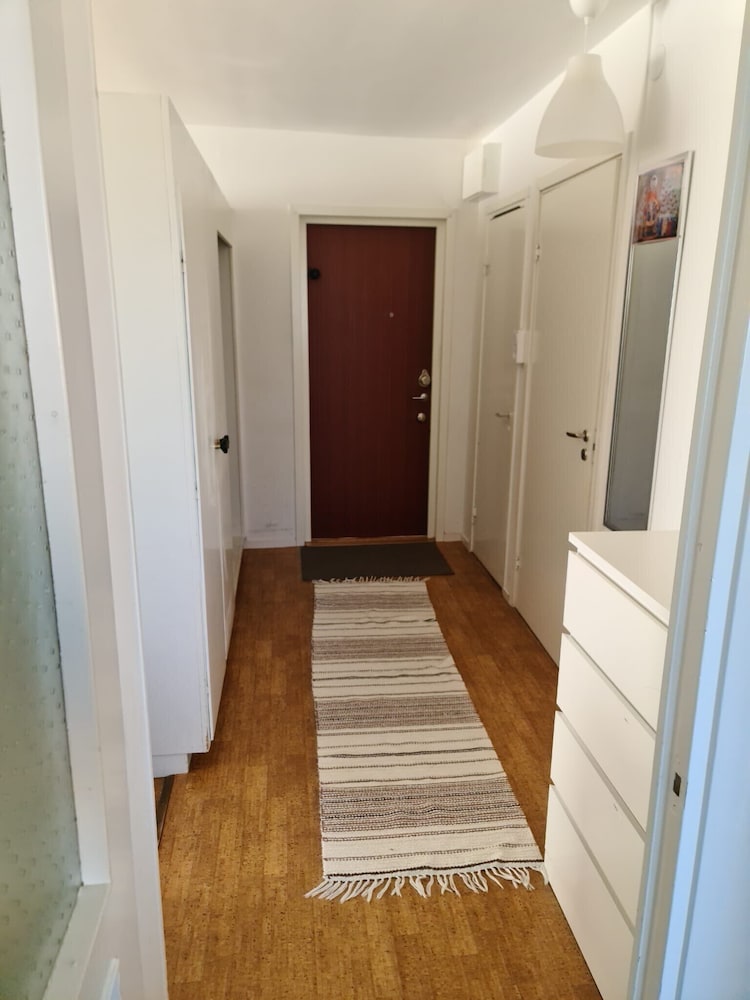 Apartment 70m2 With 3 Rooms in Danderyd
