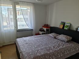 Apartment 70m2 With 3 Rooms in Danderyd