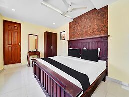 Super Townhouse Ernakulam North