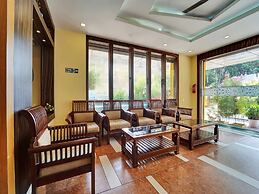 Super Townhouse Ernakulam North