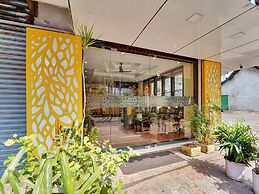 Super Townhouse Ernakulam North