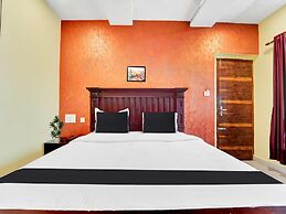 Super Townhouse Ernakulam North