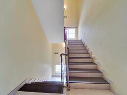Super Townhouse Ernakulam North