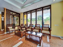 Super Townhouse Ernakulam North