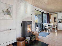 4 Star Holiday Home in Ronde