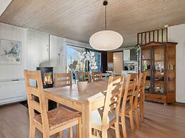 4 Star Holiday Home in Ronde