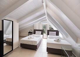 Carmen Sea View Maisonette