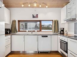 4 Star Holiday Home in Ronde