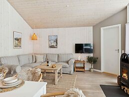 4 Star Holiday Home in Albaek
