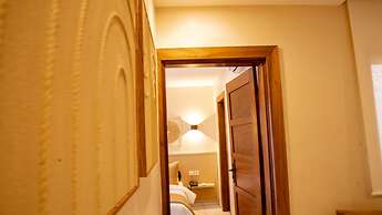 Kadiss Hotel