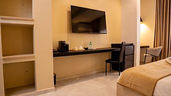 Kadiss Hotel
