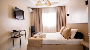 Kadiss Hotel