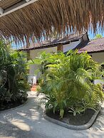 White Coconut Resort