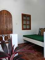 White Coconut Resort