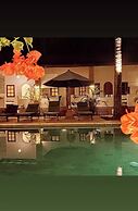 White Coconut Resort