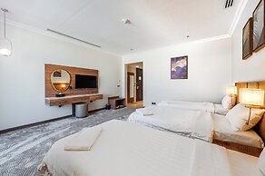 Teela Hotel