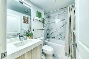 City Residences Eaton Centre