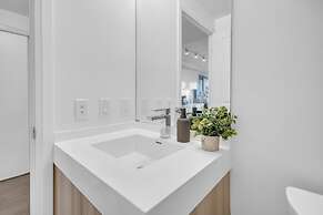 Harbourfront View Suites