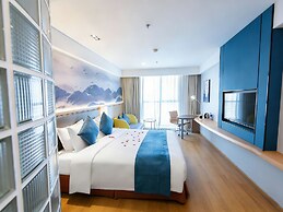 H Crytal Hotel (Jinma Road, Dalian Development Zone)